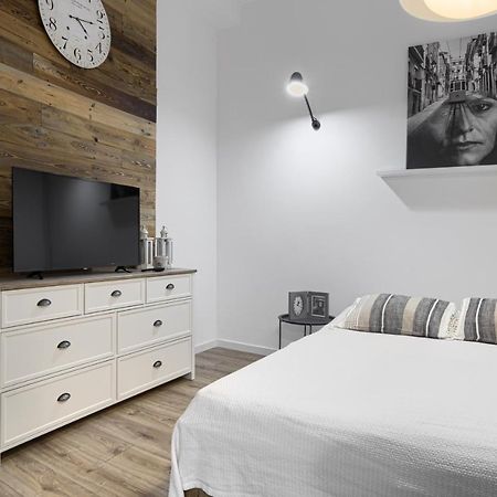 Niron Apartament Dom Z Papieru Lizbona Piła Exteriör bild